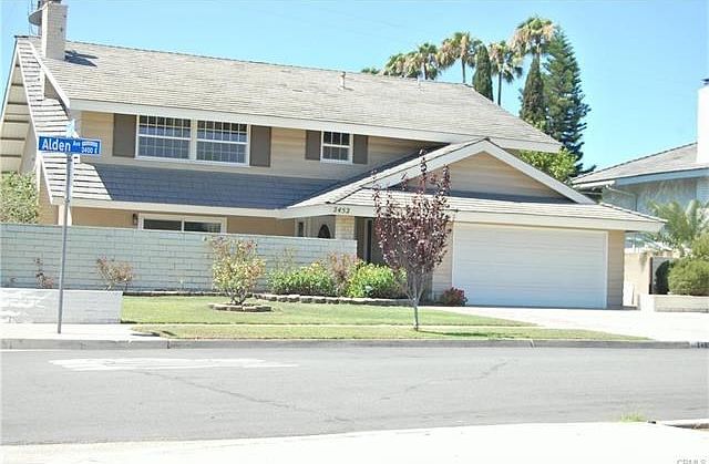 1st image of 2452 E Alden Ave