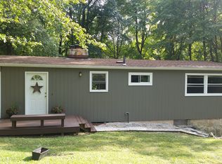 98 Winthrop Dr, Akron, OH