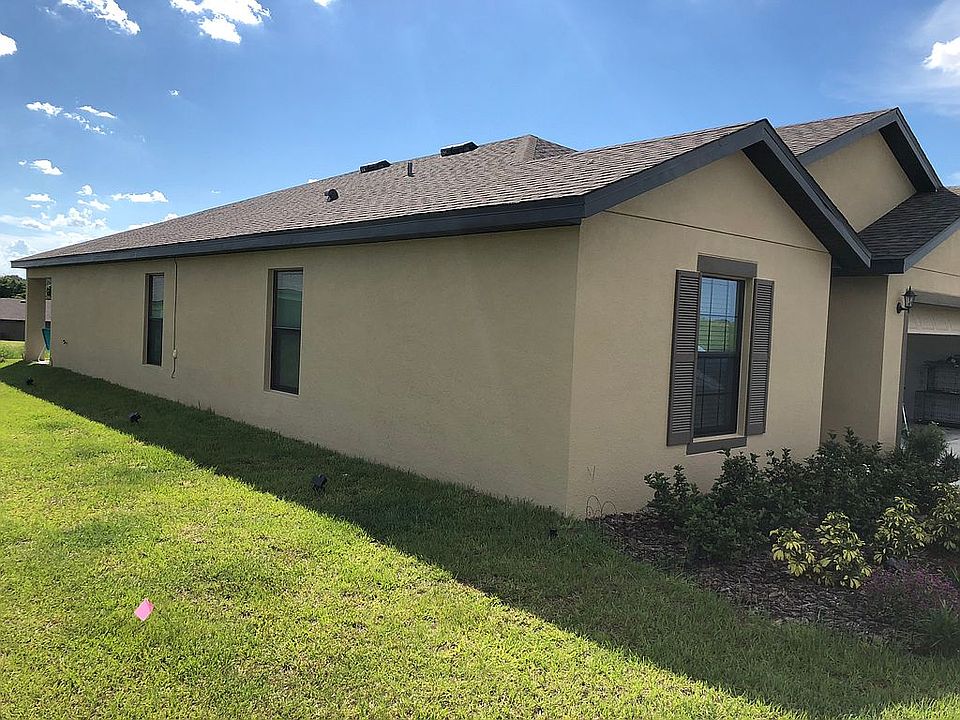 2nd image of 404 Ridges Dr