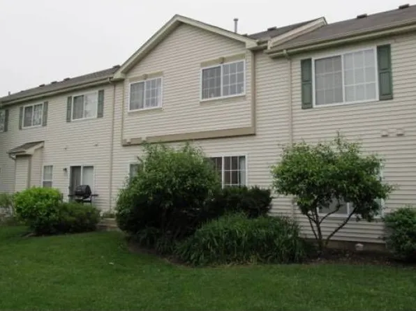 187 Southwicke Dr Unit D, Streamwood, IL 60107