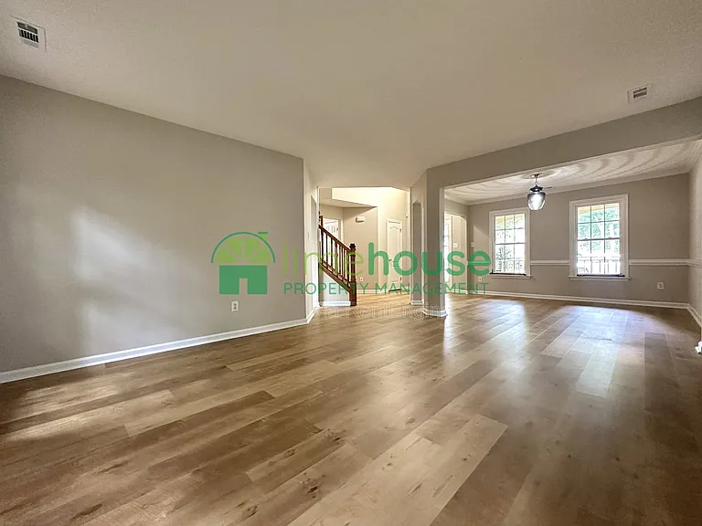 2849 Crossings Dr — Photo 11