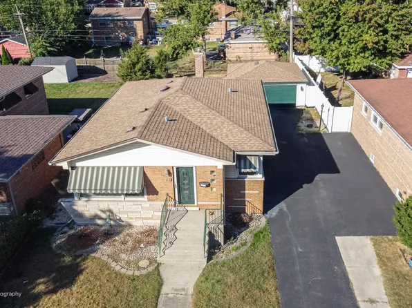 9520 S Kenton Ave, Oak Lawn, IL 60453