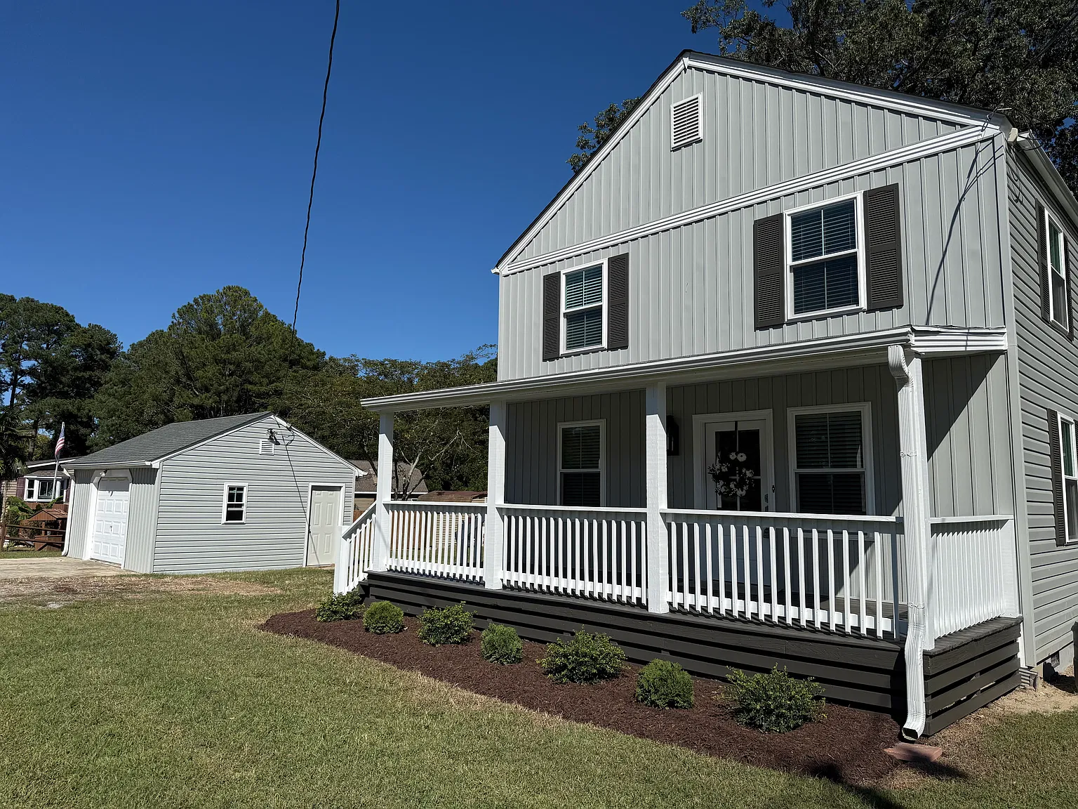 4 bed, 1919 sqft, $2,450 — Photo 2