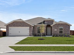 500 Pebble Cir, Azle, TX 76020