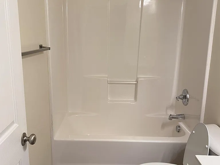 301 Rotunda St #101 — Photo 15