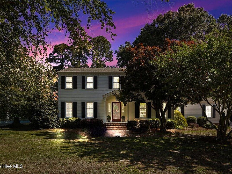 1st image of 206 Ramblewood Drive