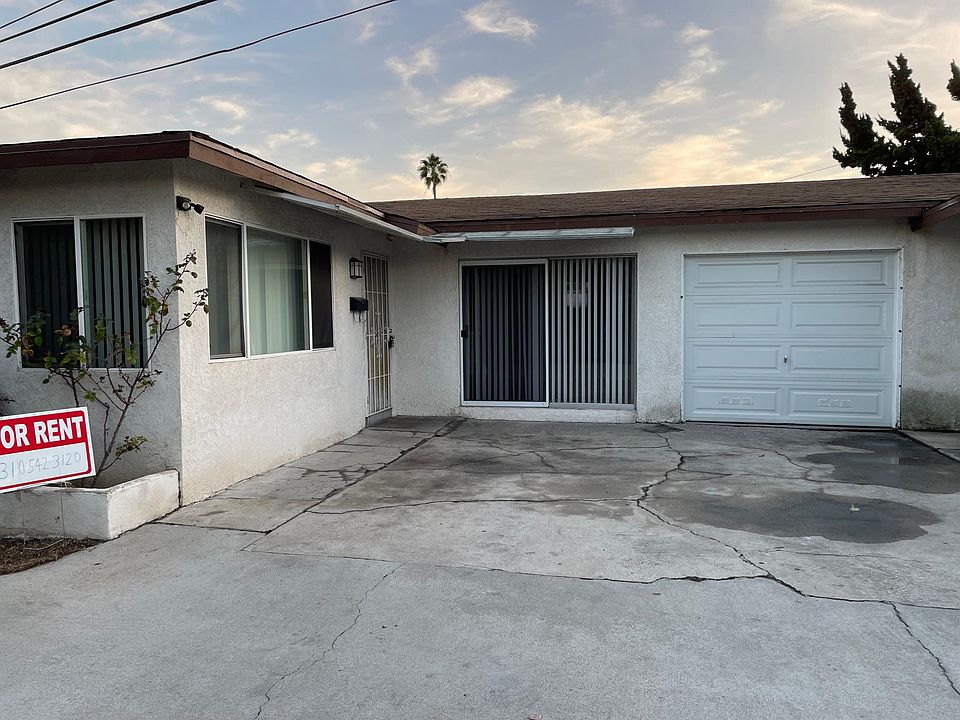 Front of Unit and garage