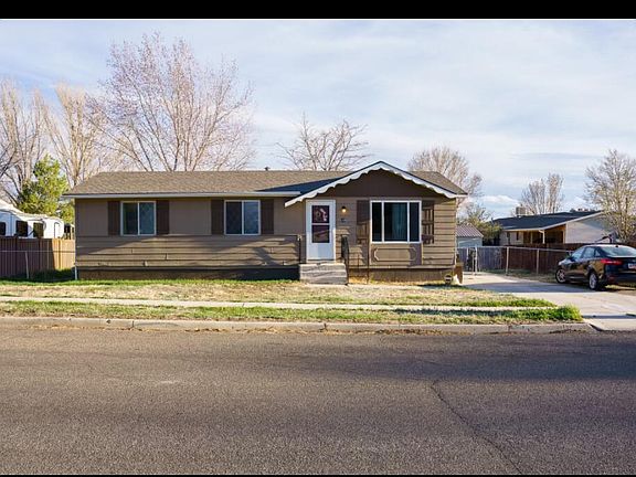 2nd image of 30 E Foothill Dr