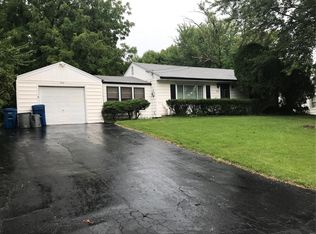 300 Wedge Dr, Saint Louis, MO