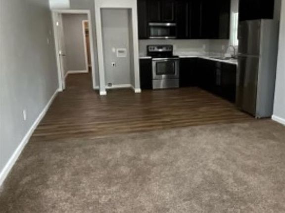 2nd image of 4124 Sayers St #B