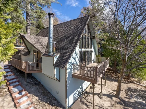 743 Rhine Rd, Lake Arrowhead, CA 92352