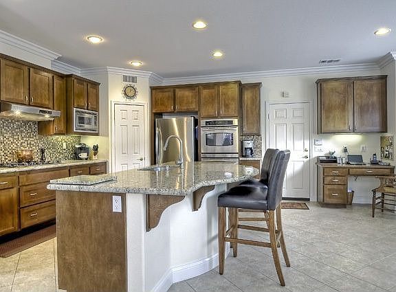 Upgraded Kitchen