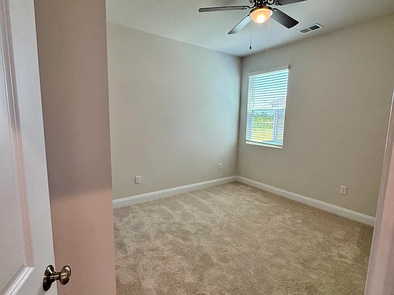 7477 Linda Vista Ln — Photo 9
