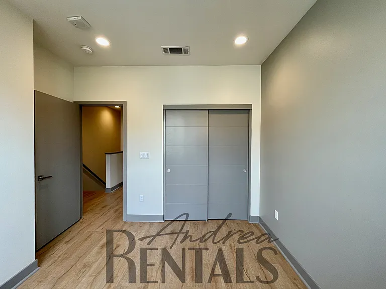 1409 Prescott St — Photo 20