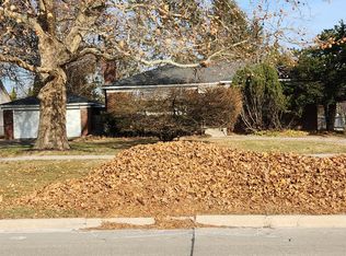 30150 Seven Mile Rd, Livonia, MI 48152