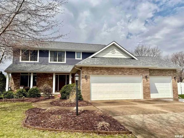 3096 Whitehaven Cir, Galesburg, IL 61401