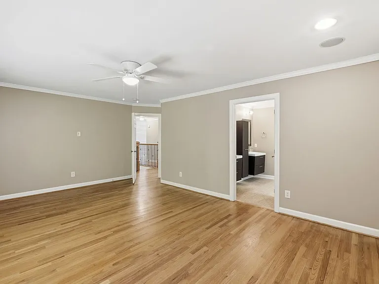 6 Bramerton Ct — Photo 18