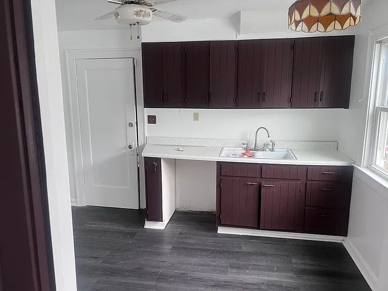 9808 Parkview Ave #2 — Photo 7