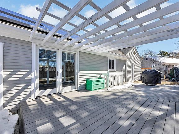 3rd image of 43 Captain Daniel Road