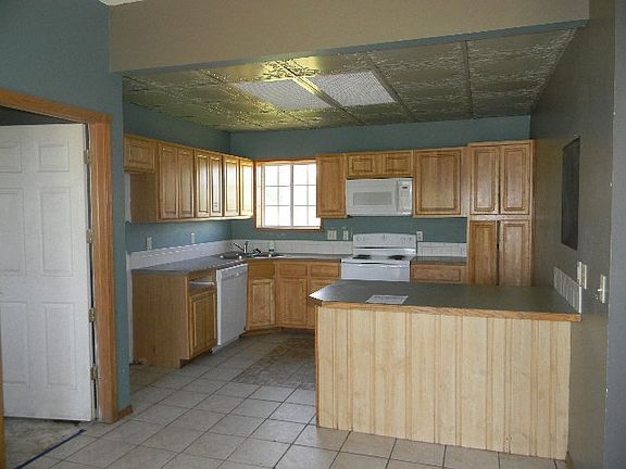 4th image of 5211 W 81st St N