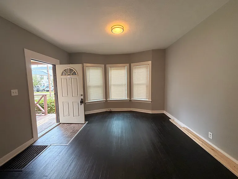 235 Bronson Ave — Photo 1