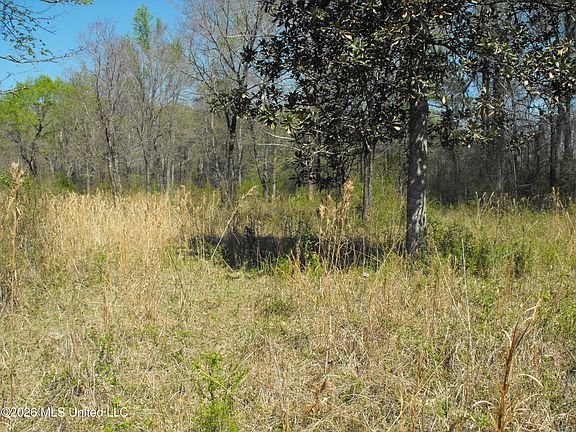 5th image of 0 Berry St