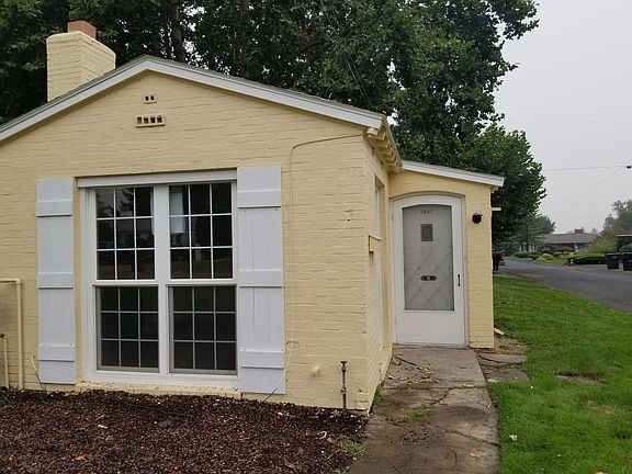 2nd image of 3401 W Yakima Ave #1