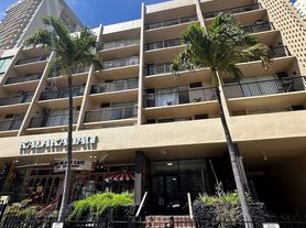1911 Kalakaua Ave, Honolulu, HI