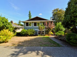 6026 38th Ave SW, Seattle, WA 98126