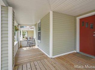 197 W 14th St, Holland, MI