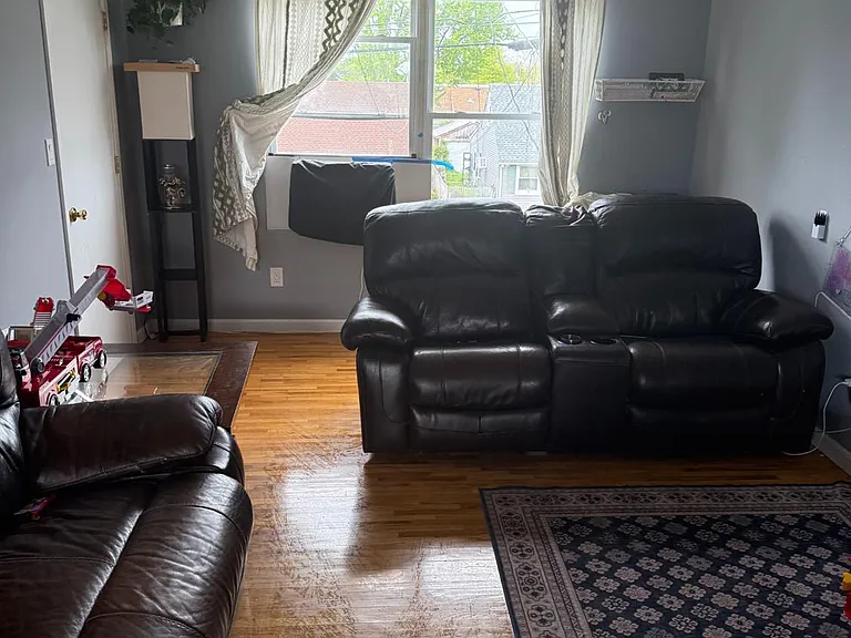 17 Spruce St #2 — Photo 11