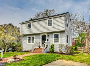5509 5th St S, Arlington, VA 22204