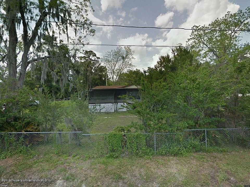 1st image of 19483 Peyton Pl