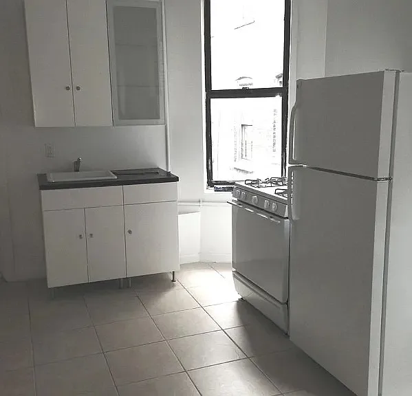506 W 150th St #1E — Photo 3