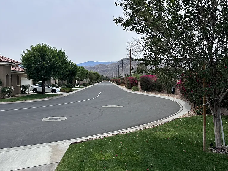 102 Shoreline Dr — Photo 33