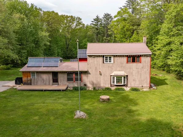 22 Hunting Road, Auburn, NH 03032