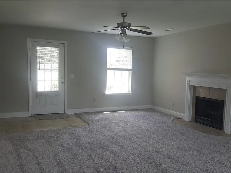 37 Wesleyan Dr — Photo 3