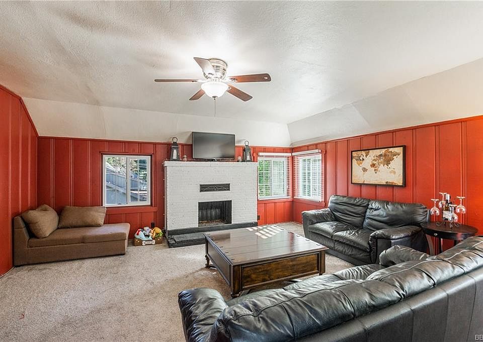 1st image of 23744 Lake Dr