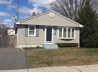 47 Heath St, Riverside, RI 02915