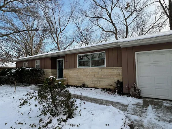 1521 W 2nd Ter, Lawrence, KS 66044