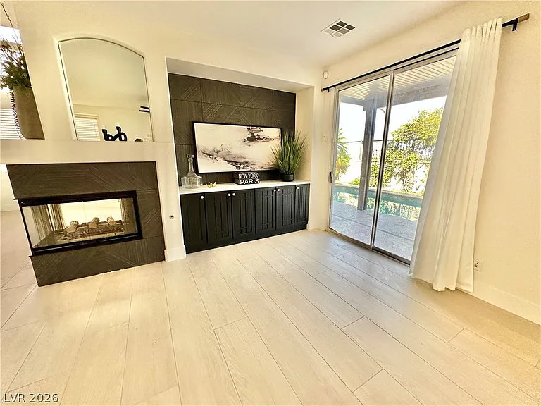 10637 Turquoise Valley Dr — Photo 5