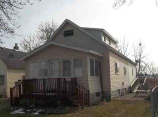 606 38th St, Bay City, MI 48708