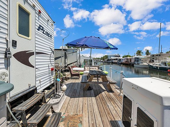 5th image of 6099 Overseas Hwy Lot 57W