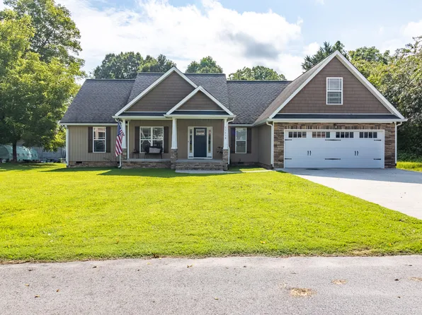 11418 Spring St, Soddy Daisy, TN 37379