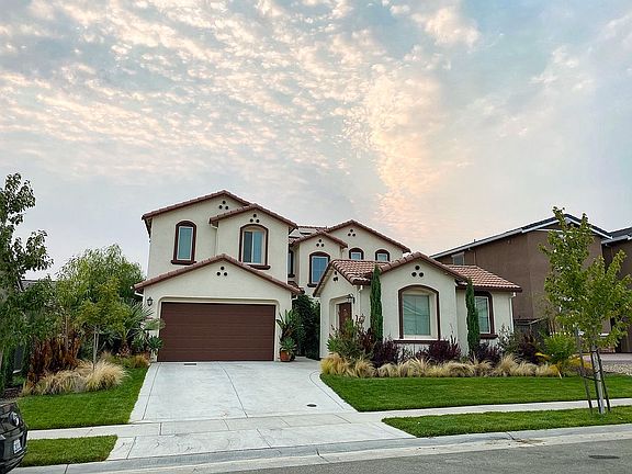 4th image of 1117 Vista Verde Dr