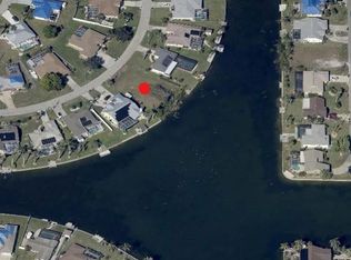 526 SE 20th St, Cape Coral, FL 33990