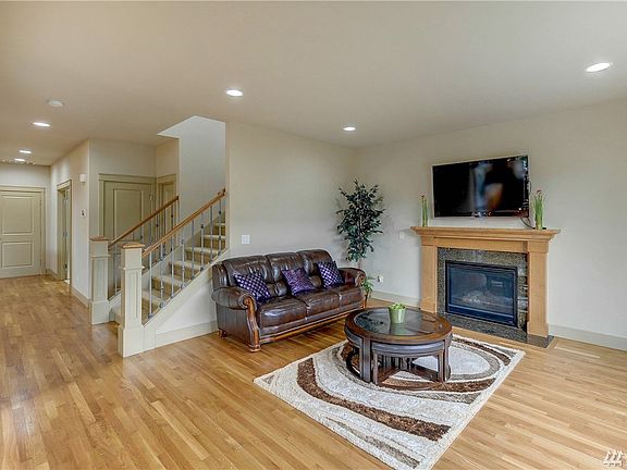 5th image of 1842 248th Pl SE
