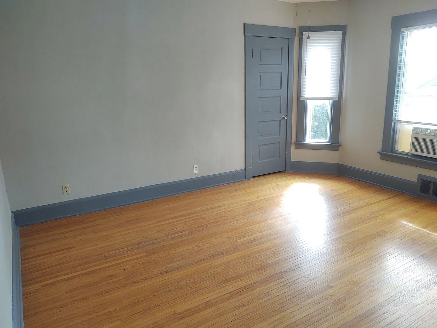 SW 611 Perry - Home Warranty — Photo 2