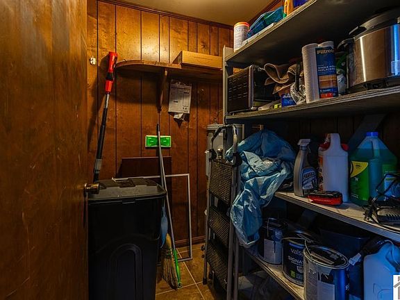 5th image of 3460 Redbud Rd