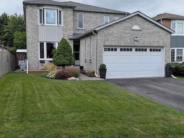 61 Carruthers Cres, Barrie, ON L4M 6A3